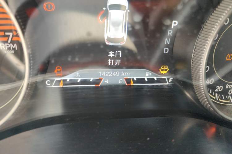 Used Jeep Cherokee 2016 2.4L Professional Smart Version Odometer Close Up