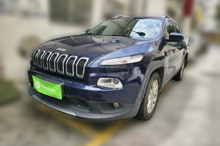 Used Jeep Cherokee 2016 2.4L Leading Edition Guazi used car, China used car export, Used car for sale, Used  cars, Cheapest cars for sale