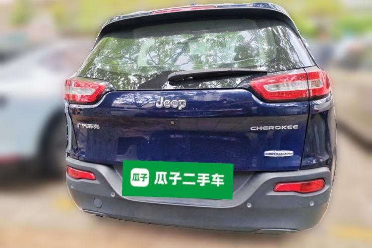 Used Jeep Cherokee 2016 2.0L Smart Version Rear