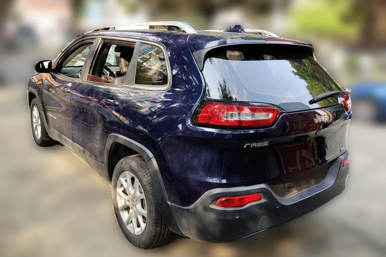 Used Jeep Cherokee 2016 2.0L Superior Edition Rear Left 45 Deg