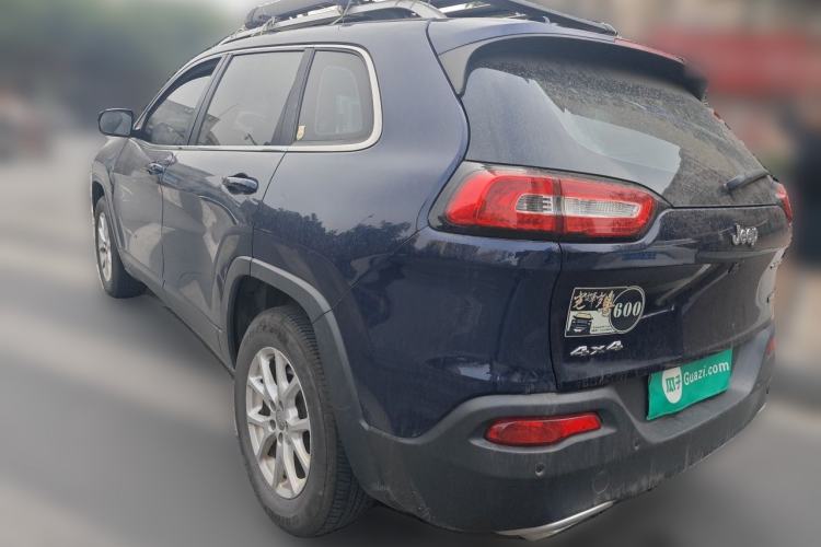 Used Jeep Cherokee 2016 2.4L Professional Smart Version Rear Left 45 Deg