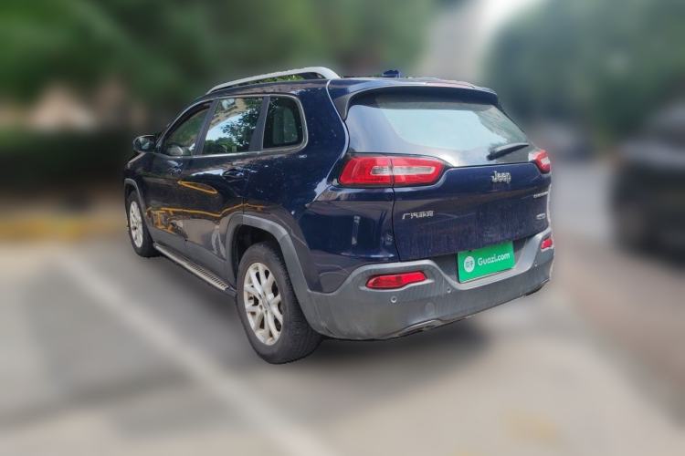 Used Jeep Cherokee 2016 2.4L Leading Smart Version Rear Left 45 Deg