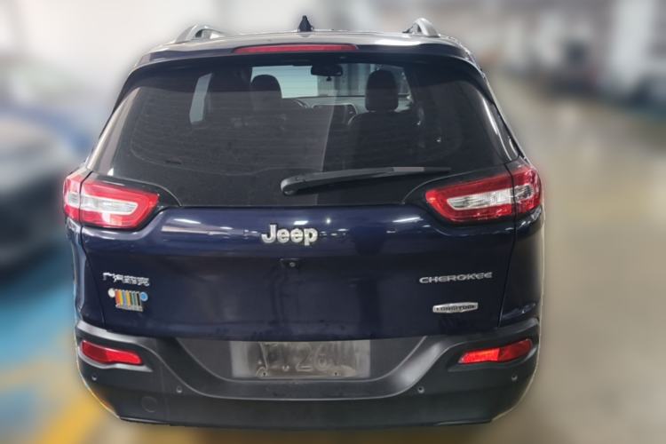 Used Jeep Cherokee 2016 2.0L Superior Edition Rear