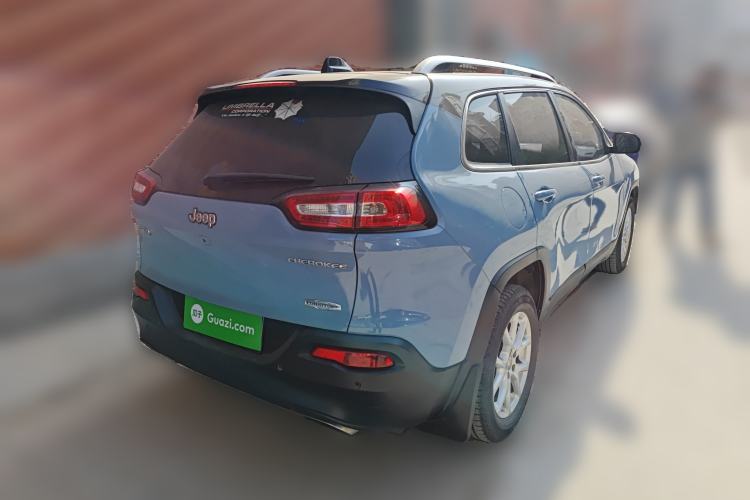 Used Jeep Cherokee 2016 2.4L Leading Edition Rear Right 45 Deg
