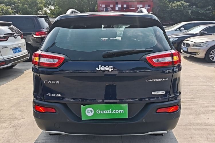 Used Jeep Cherokee 2016 2.4L Professional Edition Rear