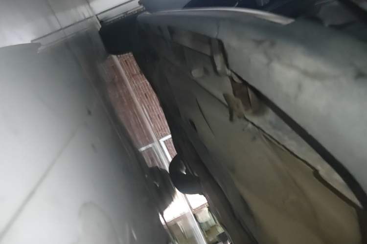 Used Jeep Cherokee 2016 2.4L Leading Smart Version Right Side Sill