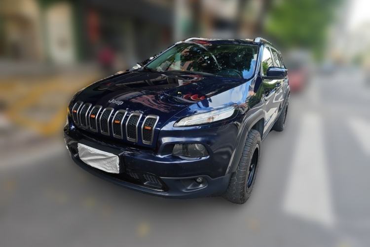 Used Jeep Cherokee 2016 2.4L Professional Smart Version Guazi used car, China used car export, Used car for sale, Used  cars, Cheapest cars for sale