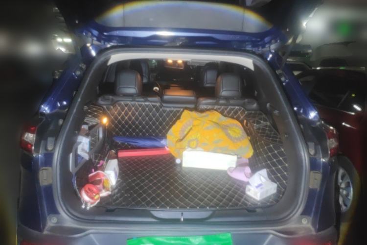 Used Jeep Cherokee 2016 2.4L Professional Smart Version Trunk