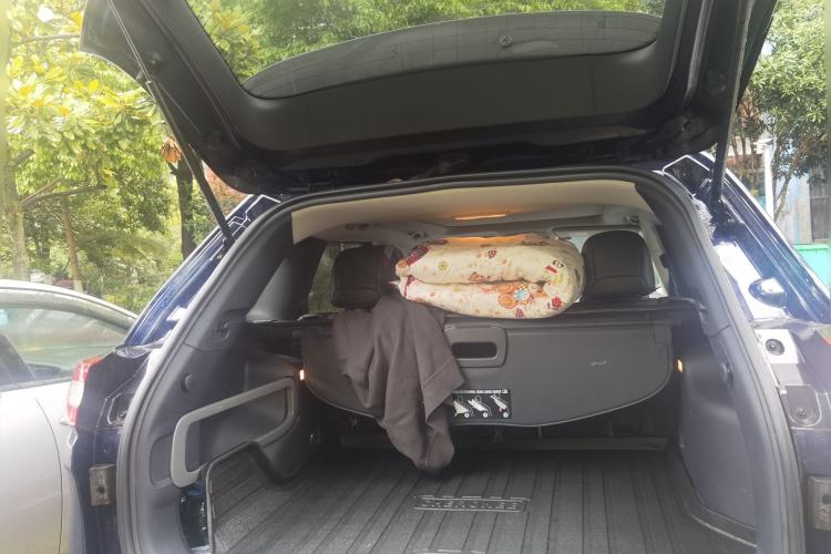 Used Jeep Cherokee 2016 2.4L Professional Smart Version Trunk
