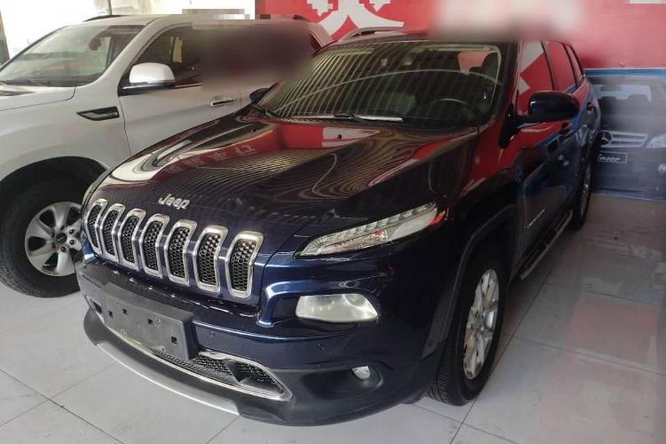 Jeep Cherokee 2016