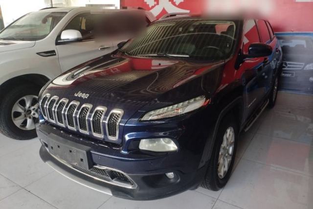Used Jeep Cherokee 2016 2.4L Professional Edition