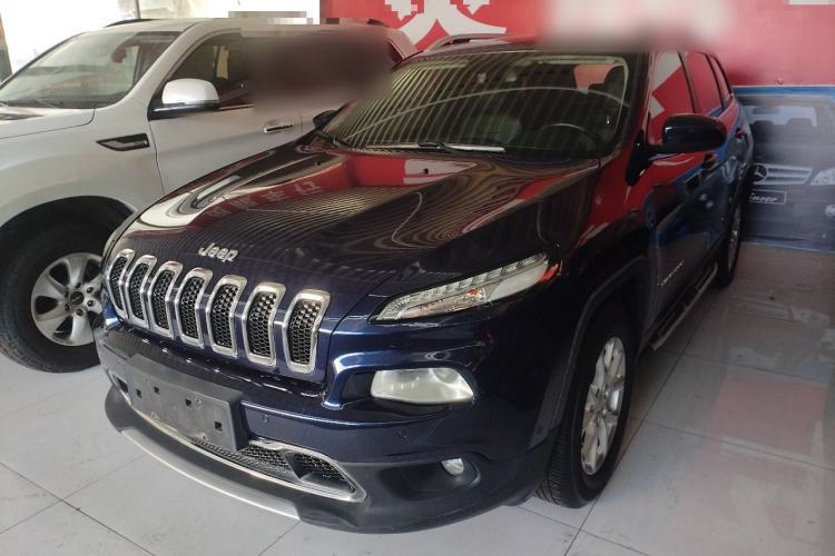 Used Jeep Cherokee 2016 2.4L Professional Edition Guazi used car, China used car export, Used car for sale, Used cars, Cheapest cars for sale