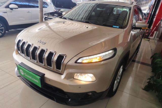 Used Jeep Cherokee 2016 2.4L Leading Edition