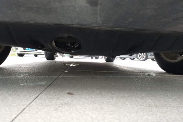 Used Jeep Cherokee 2016 2.4L Leading Edition Chassis Front