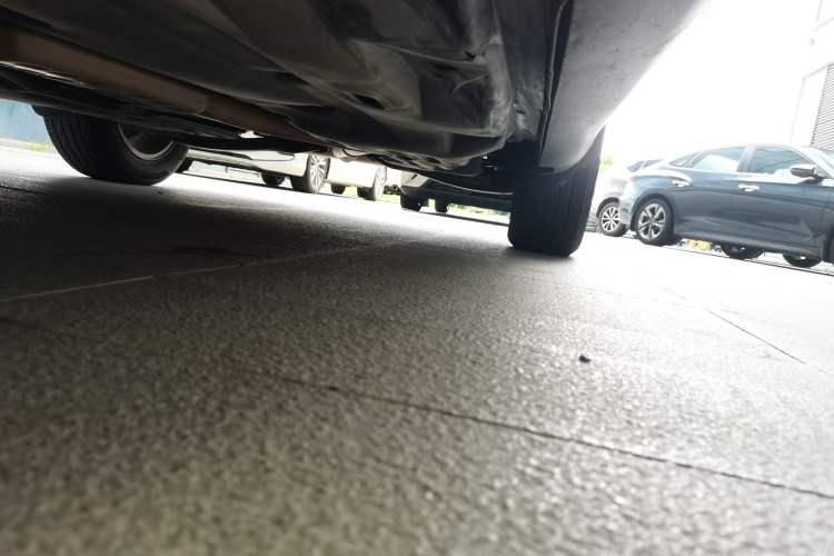 Used Jeep Cherokee 2016 2.4L Leading Edition Chassis Front Left