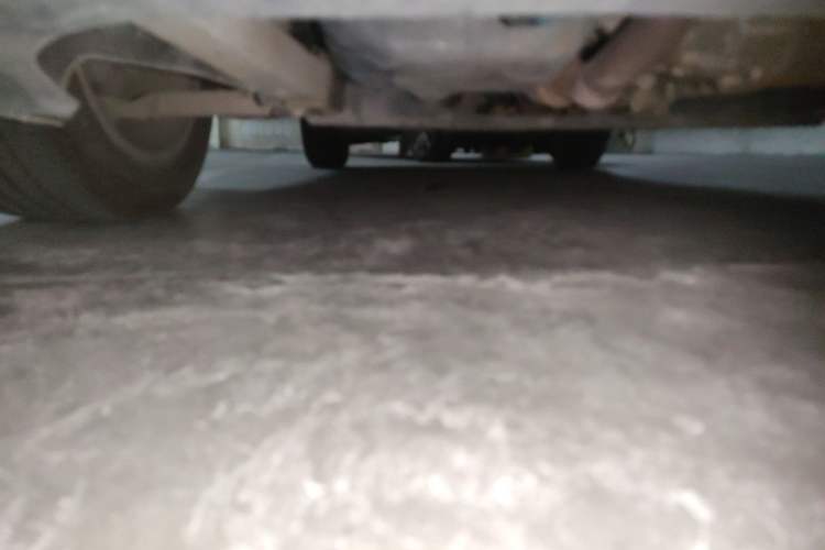 Used Jeep Cherokee 2016 2.0L Superior Edition Chassis Front Right