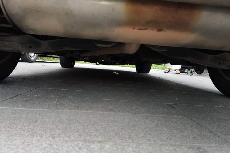 Used Jeep Cherokee 2016 2.4L Leading Edition Chassis Rear