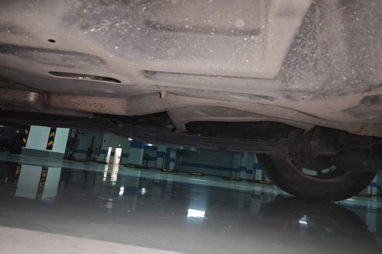 Used Jeep Cherokee 2016 2.4L Leading Edition Chassis Rear Left