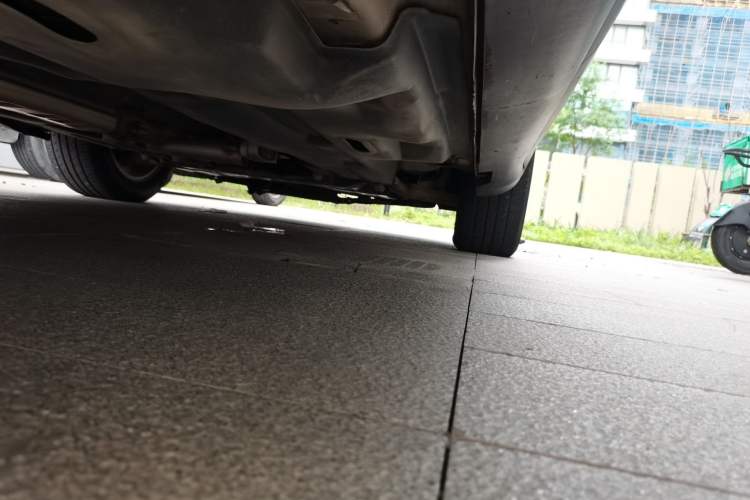 Used Jeep Cherokee 2016 2.4L Leading Edition Chassis Rear Right