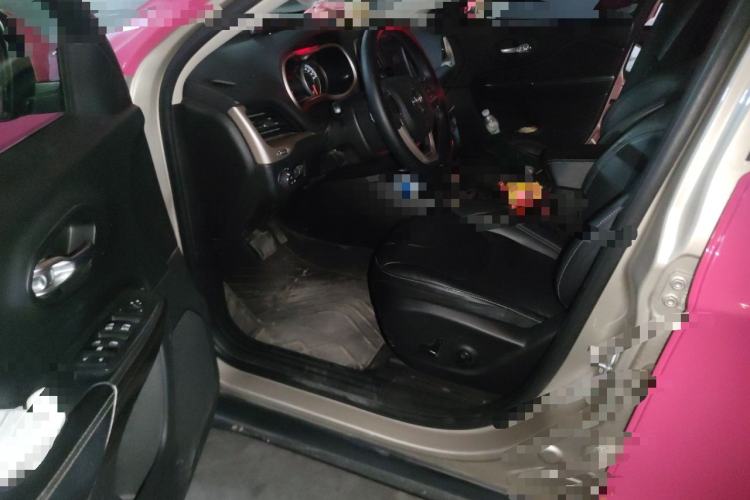 Used Jeep Cherokee 2016 2.0L Superior Edition Driver Seat