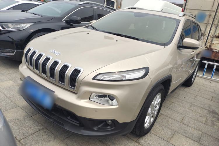 Used Jeep Cherokee 2016 2.4L Leading Edition Guazi used car, China used car export, Used car for sale, Used  cars, Cheapest cars for sale