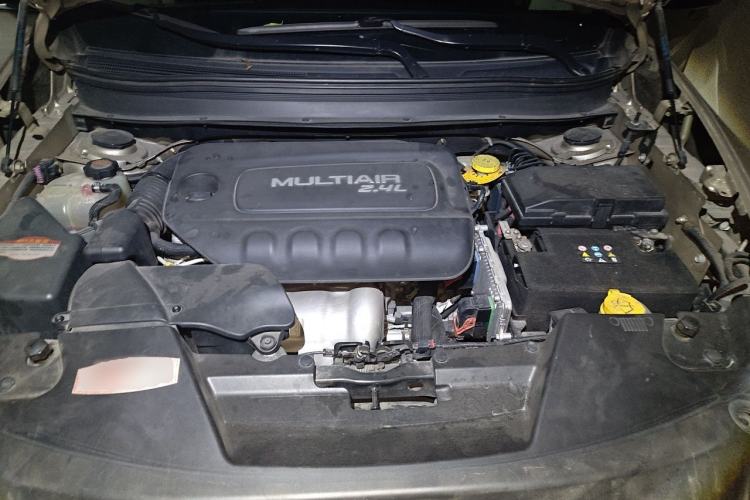 Used Jeep Cherokee 2016 2.4L Professional Smart Version Engine Bay