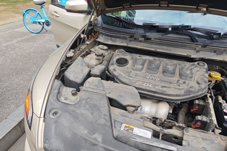 Used Jeep Cherokee 2016 2.0L Smart Version Engine Bay Right