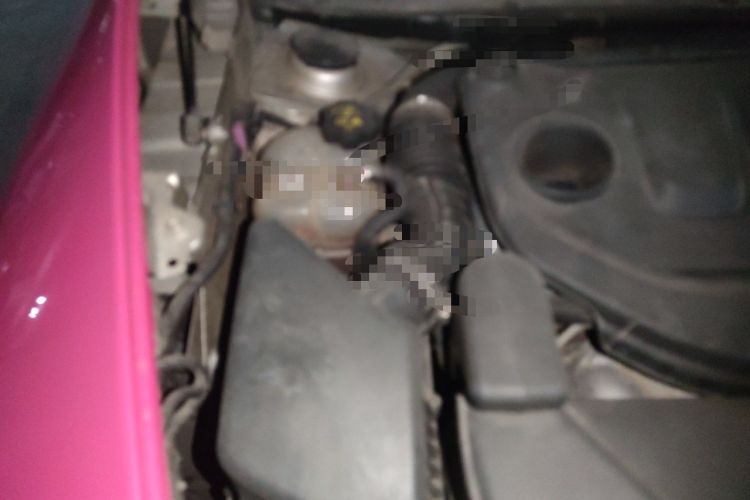 Used Jeep Cherokee 2016 2.0L Superior Edition Engine Bay Right