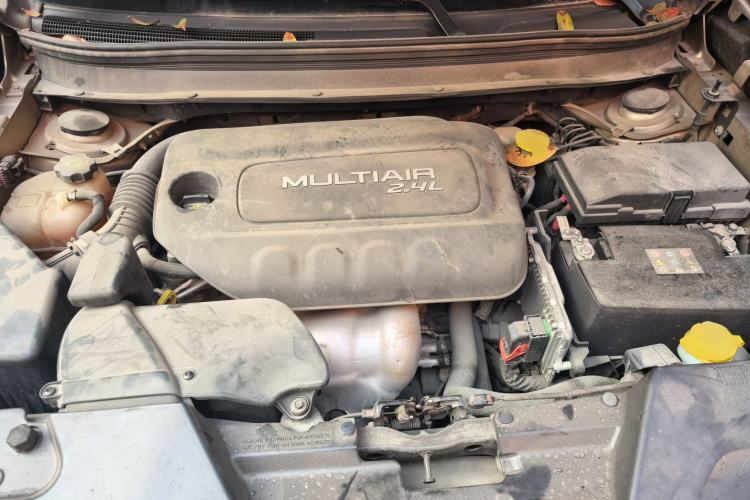 Used Jeep Cherokee 2016 2.4L Leading Edition Engine Bay