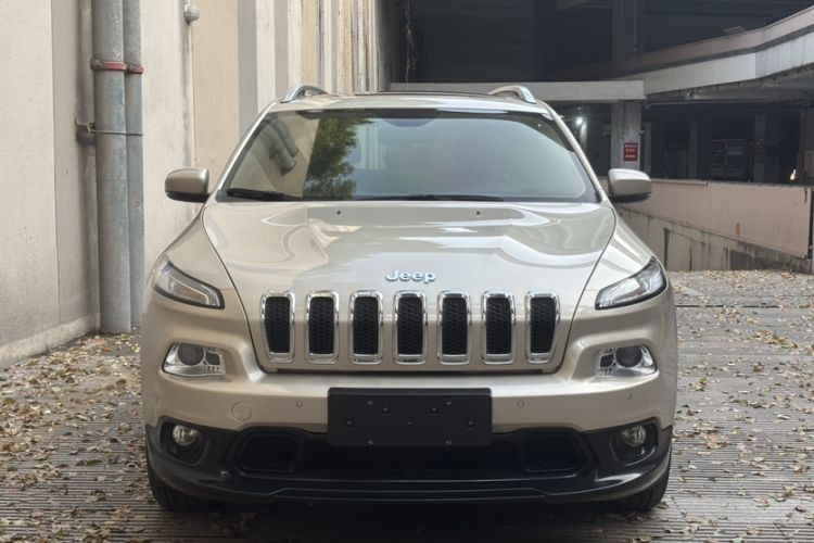 Used Jeep Cherokee 2016 2.4L Leading Edition Exterior 1