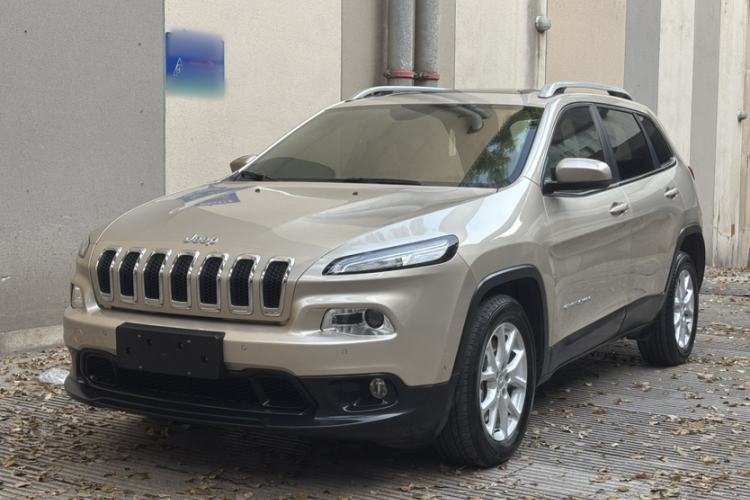 Used Jeep Cherokee 2016 2.4L Leading Edition Exterior 5