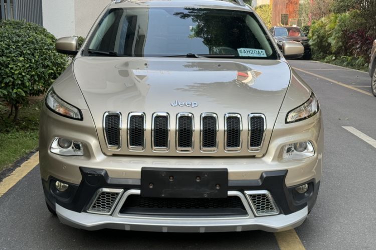 Used Jeep Cherokee 2016 2.4L Leading Edition Exterior 5