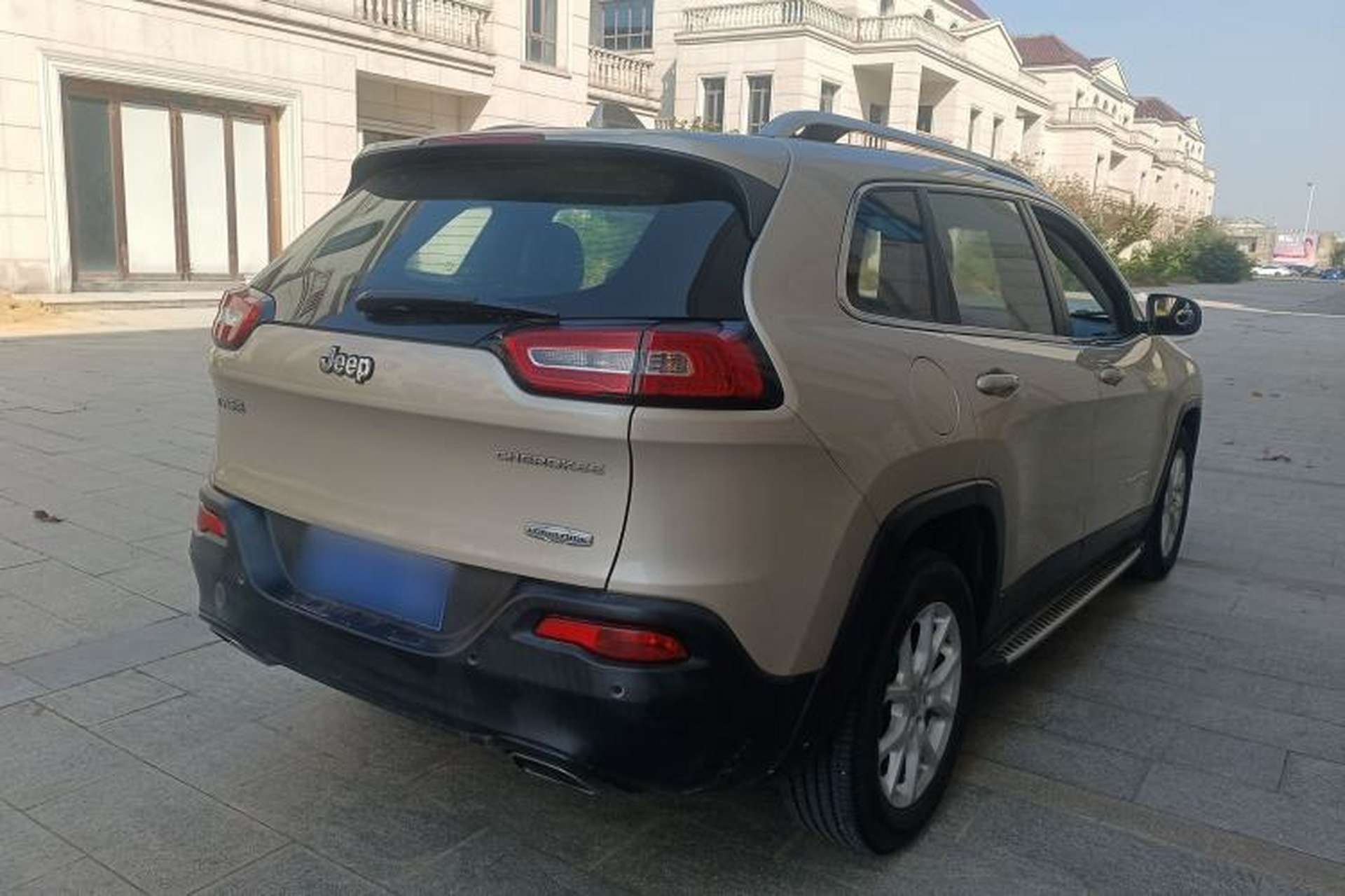 Used Jeep Cherokee 2016 2.4L Leading Edition Exterior 5