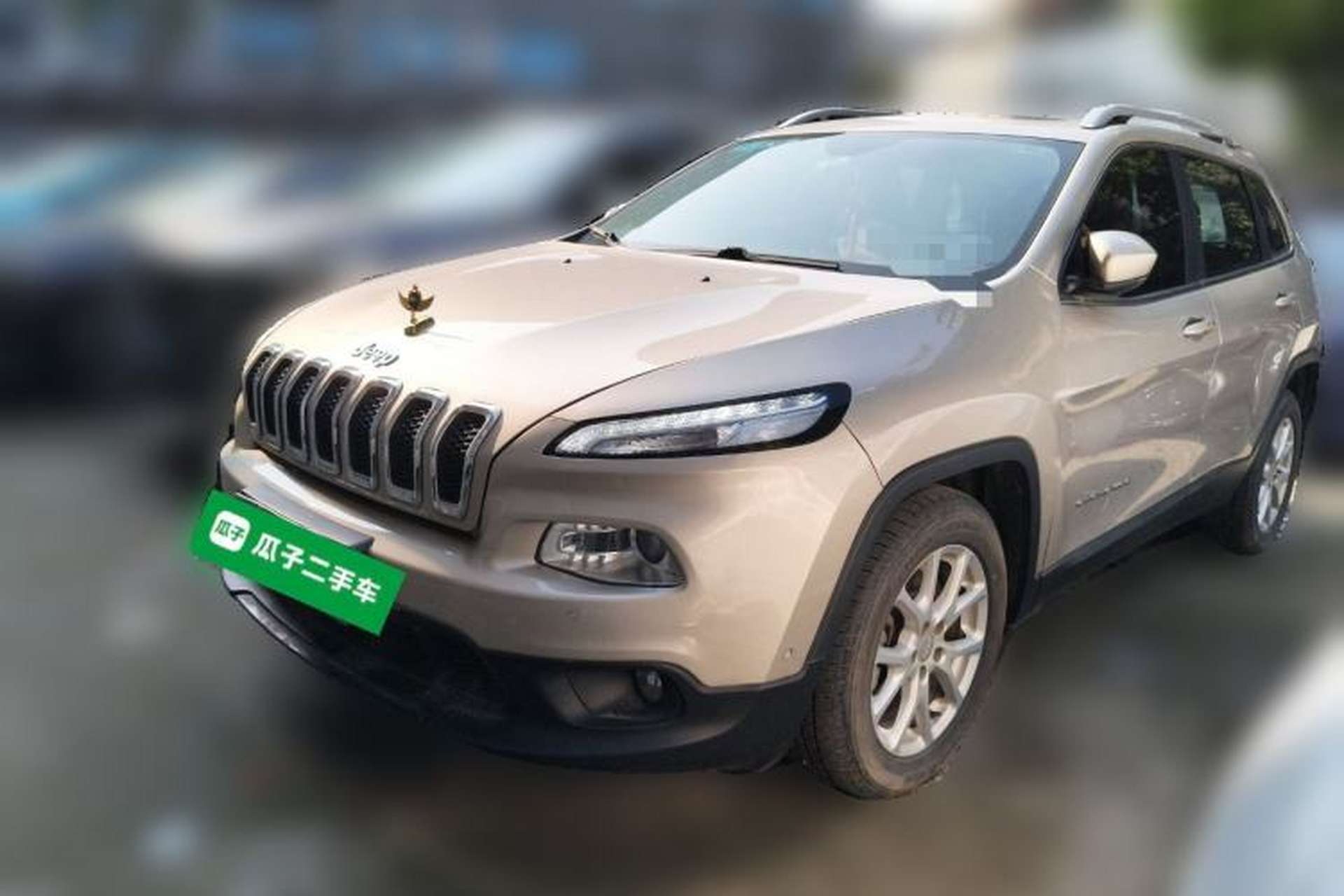 Used Jeep Cherokee 2016 2.4L Leading Smart Version Front Left 45 Deg