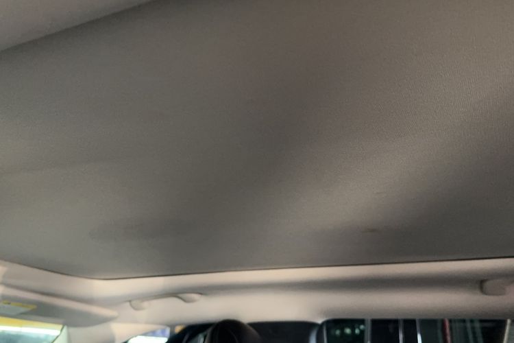 Used Jeep Cherokee 2016 2.4L Leading Edition Headliner