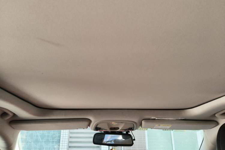 Used Jeep Cherokee 2016 2.4L Leading Smart Version Headliner