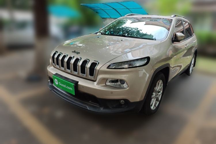 Used Jeep Cherokee 2016 2.4L Leading Edition Guazi used car, China used car export, Used car for sale, Used  cars, Cheapest cars for sale
