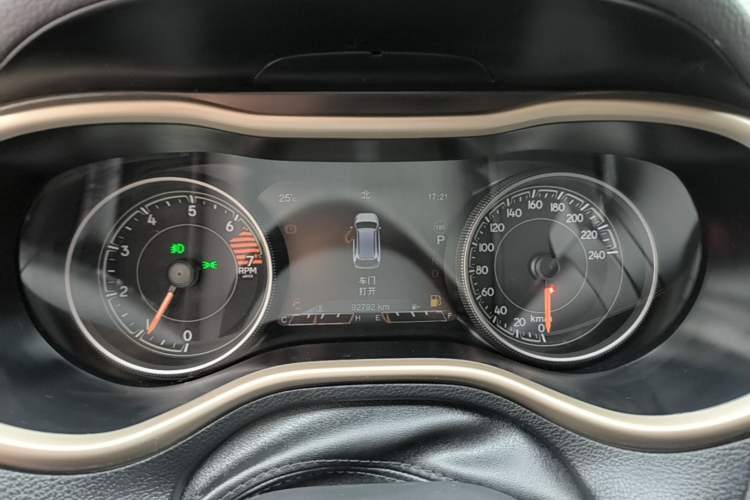 Used Jeep Cherokee 2016 2.4L Professional Smart Version Instrument Cluster