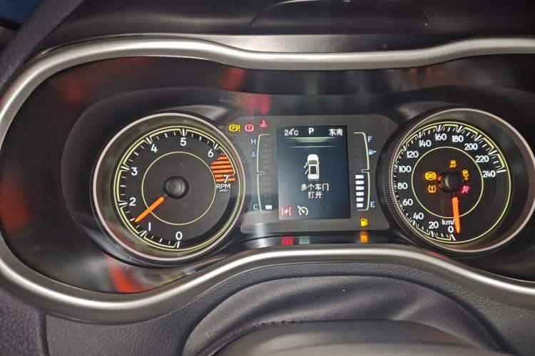 Used Jeep Cherokee 2016 2.4L Leading Edition Instrument Cluster