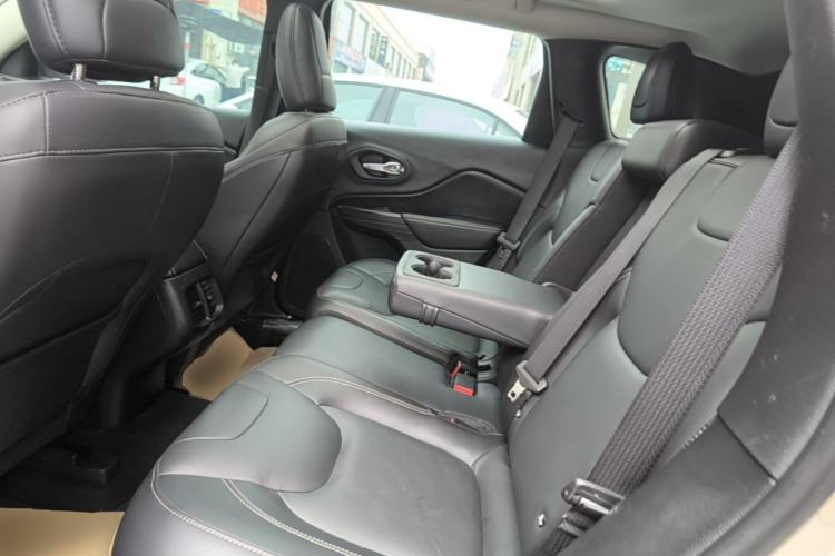Used Jeep Cherokee 2016 2.4L Professional Smart Version Left Rear Seat