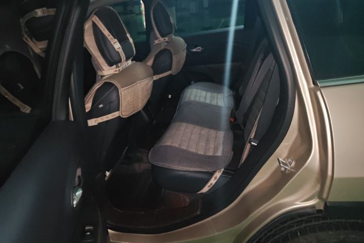 Used Jeep Cherokee 2016 2.4L Leading Edition Left Rear Seat