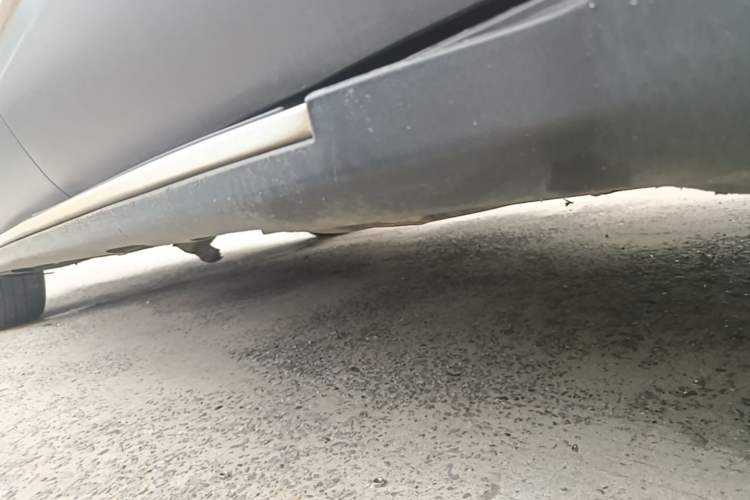 Used Jeep Cherokee 2016 2.4L Leading Edition Left Side Sill
