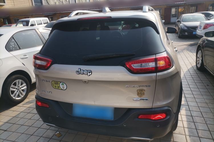 Used Jeep Cherokee 2016 2.4L Professional Smart Version Rear