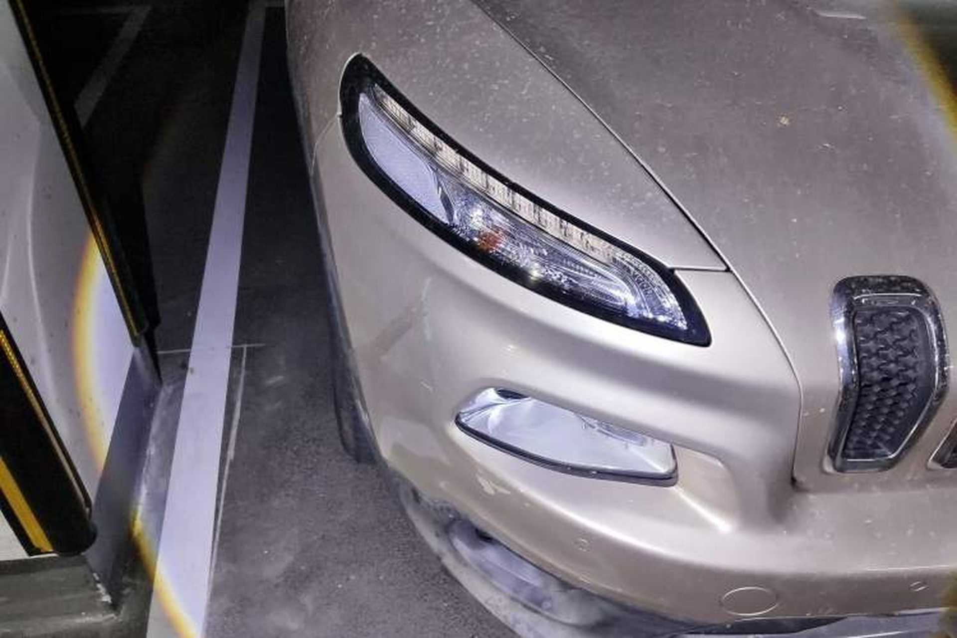 Used Jeep Cherokee 2016 2.4L Professional Edition Right Front Headlight