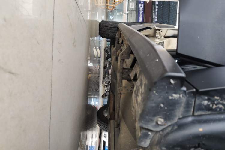 Used Jeep Cherokee 2016 2.4L Leading Edition Right Side Sill