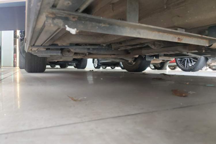 Used Jeep Cherokee 2016 2.0L Superior Edition Right Side Sill