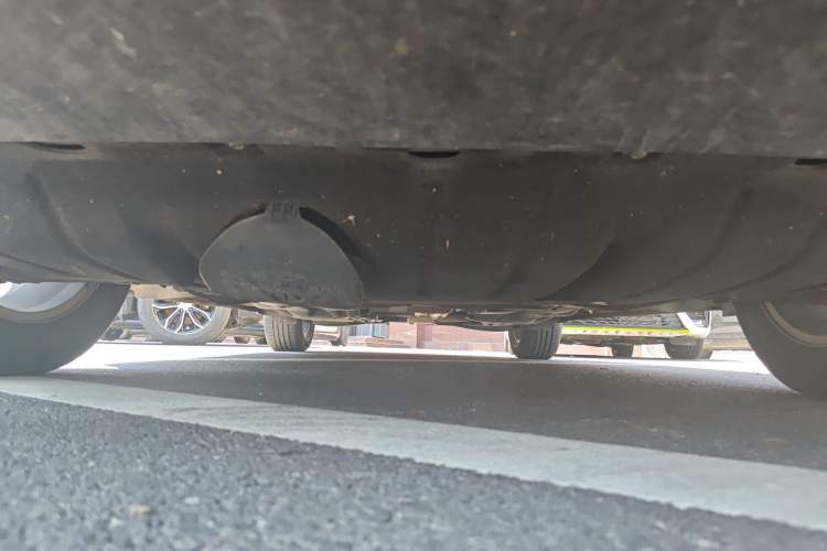 Used Jeep Cherokee 2016 2.4L Leading Edition Chassis Front