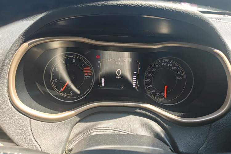 Used Jeep Cherokee 2016 2.4L Leading Edition Instrument Cluster