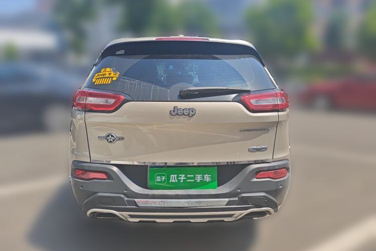 Used Jeep Cherokee 2016 2.4L Leading Edition Rear