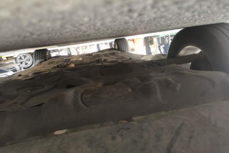 Used Jeep Cherokee 2016 2.4L Leading Edition Chassis Front